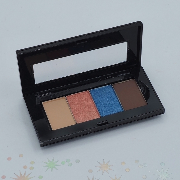 Mary Kay Radiate Confidence Petite Eyeshadow Palette - Picture 2 of 4